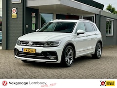 Volkswagen Tiguan - 1.4 TSI ACT Comfortline business R-line Navi Carplay