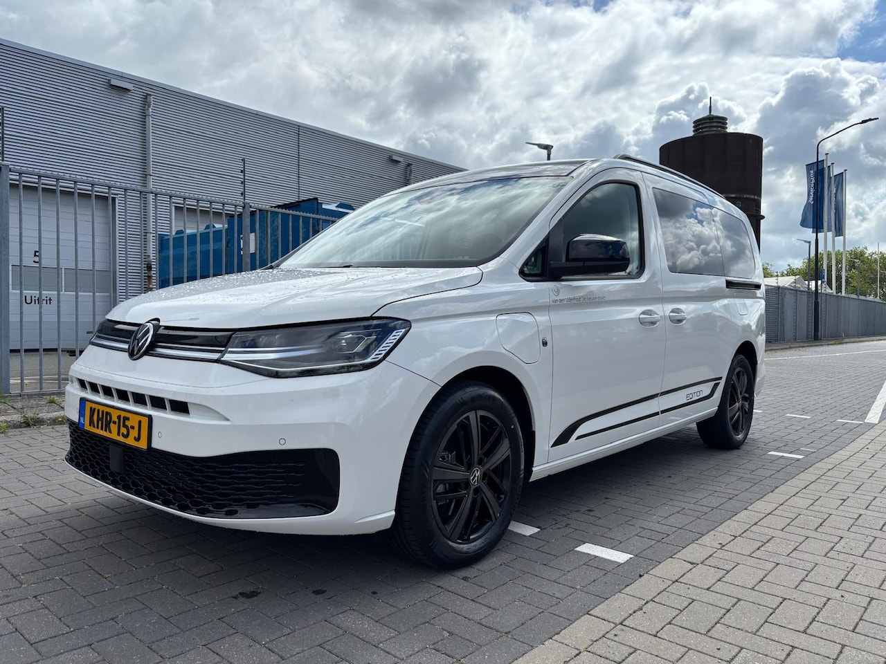 Volkswagen Caddy Maxi - Kombi L2H1 PHEV 1.5 TSI 115PK 19,7kWh Hybride Limited-Edition DSG / Demonstratieauto - AutoWereld.nl