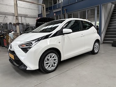 Toyota Aygo - 1.0 VVT-i 72pk 5D x-play