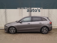 Mercedes-Benz B-klasse - 250 225pk Automaat Advantage -LED-NAVI-ECC-CAM