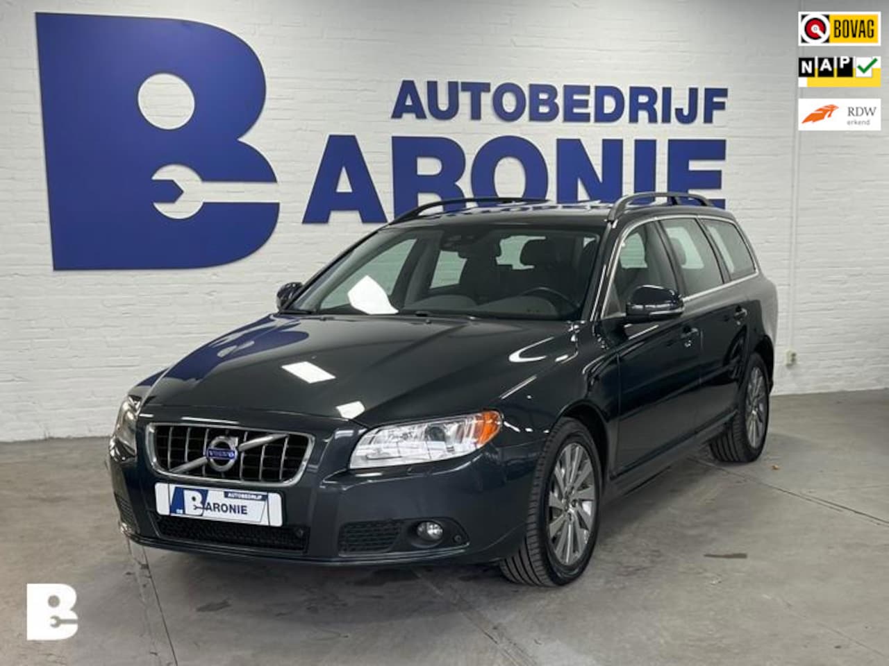 Volvo V70 - 1.6 T4 Limited Edition 1.6 T4 Limited Edition, schuifdak - AutoWereld.nl