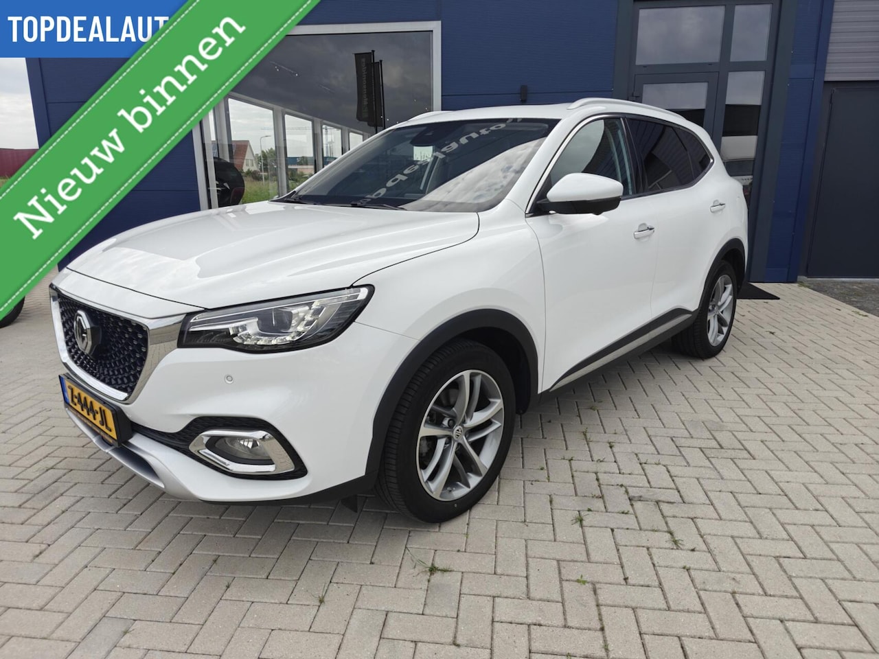 MG EHS - 1.5 TGDI Luxury Panoramadak / Nieuw! - AutoWereld.nl