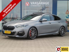 BMW 2-serie Gran Coupé - 220i, Harman Kardon / Schuifdak / Sensoren + Camera / Keyless / Leder / Stoel + Stuurverwa