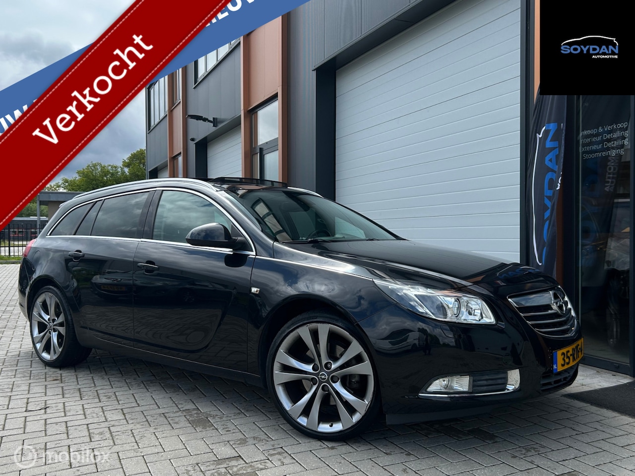 Opel Insignia Sports Tourer - 2.0 CDTI Sport | 2e EIGENAAR | AUTOMAAT | - AutoWereld.nl