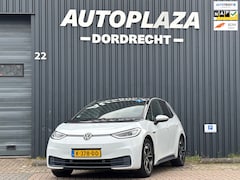Volkswagen ID.3 - First Plus 58 kWh |SOH 88, 88%I|TREKHAAK|CAMERA|STOELSTUURVERW|