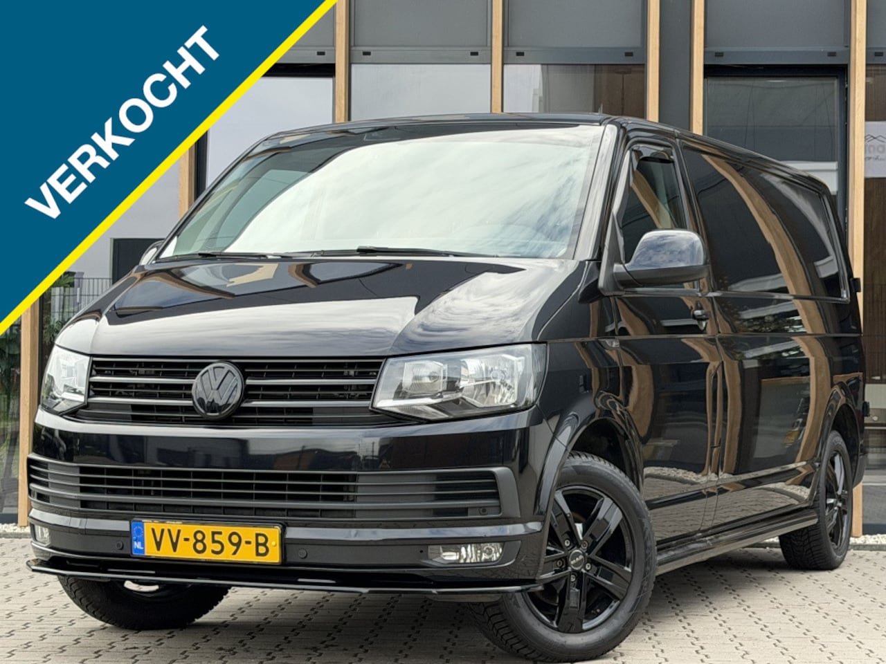 Volkswagen Transporter - 2.0 TDI L2H1 Comf. - AutoWereld.nl