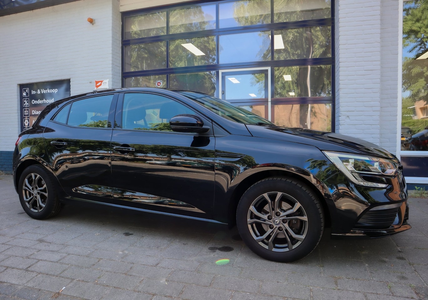 Renault Mégane - 1.2 TCe Limited 1.2 TCe Limited - AutoWereld.nl