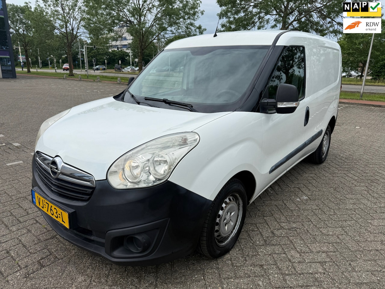 Opel Combo - 1.3 CDTi L1H1 ecoFLEX / NAP / AIRCO / APK / LAGE KM STAND / BOEKJES / ZEER NETTE AUTO!!!! - AutoWereld.nl