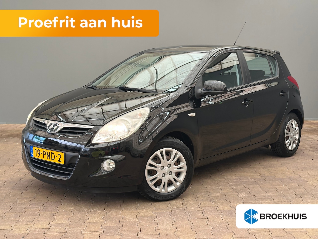 Hyundai i20 - 1.2i i-Motion Uniek! | 100% Dealeronderhouden | 1e Eigenaar | Afneembare Trekhaak | Airco - AutoWereld.nl