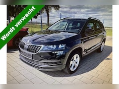 Skoda Karoq - 1.5 TSI ACT Ambition | Afn.Trekh. | Bleutooth | PDC V+A | % Bovag Occasion Partner %