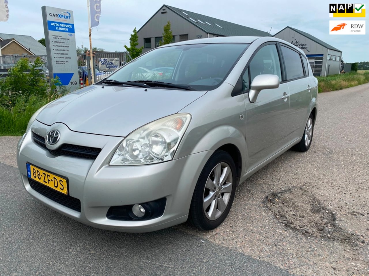 Toyota Verso - 1.8 VVT-i Luna 1.8 VVT-i Luna - AutoWereld.nl