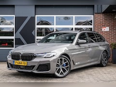 BMW 5-serie Touring - 530 530e xDrive M Sport | Panorama | Comfort Seats | Trekhaak | Leder Dash. | Harman/Kardo