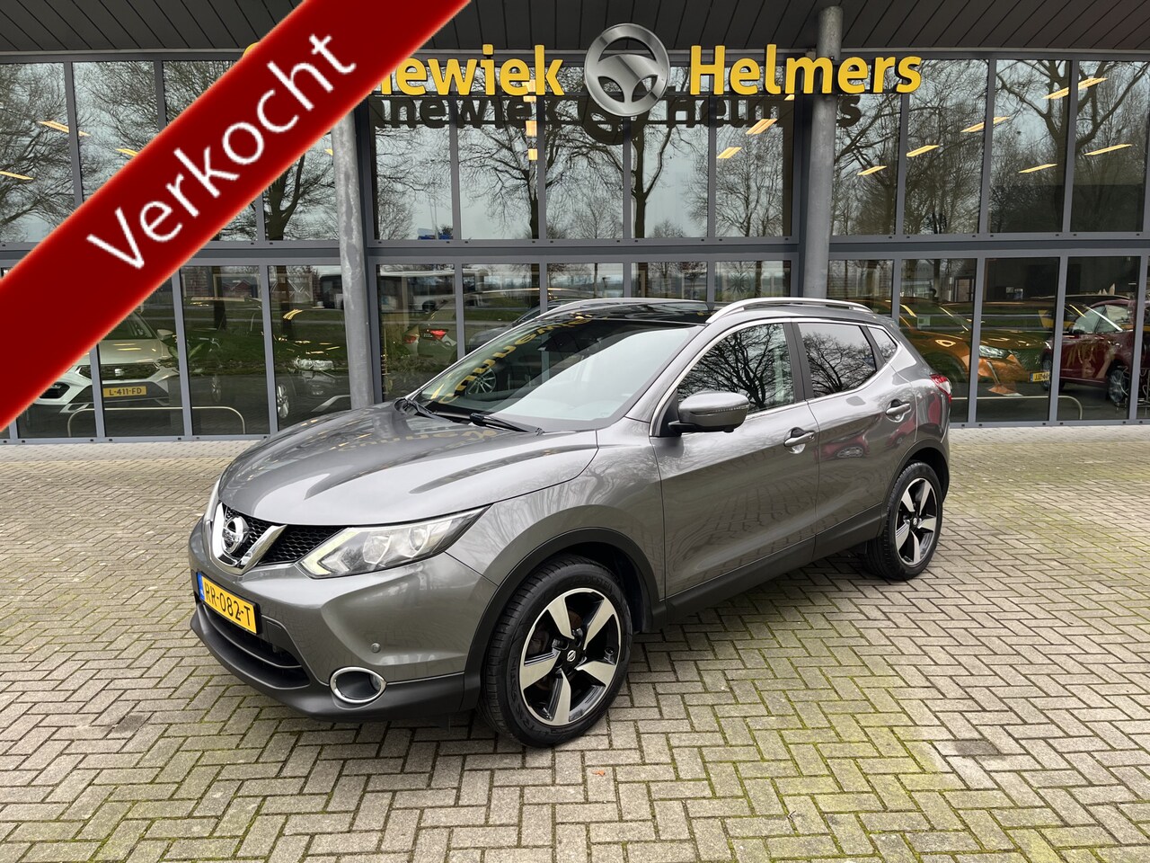 Nissan Qashqai - 1.2 Tekna 17" | AUTOMAAT | NIEUWE KETTING | CAMERA | PANO | TREKHAAK - AutoWereld.nl