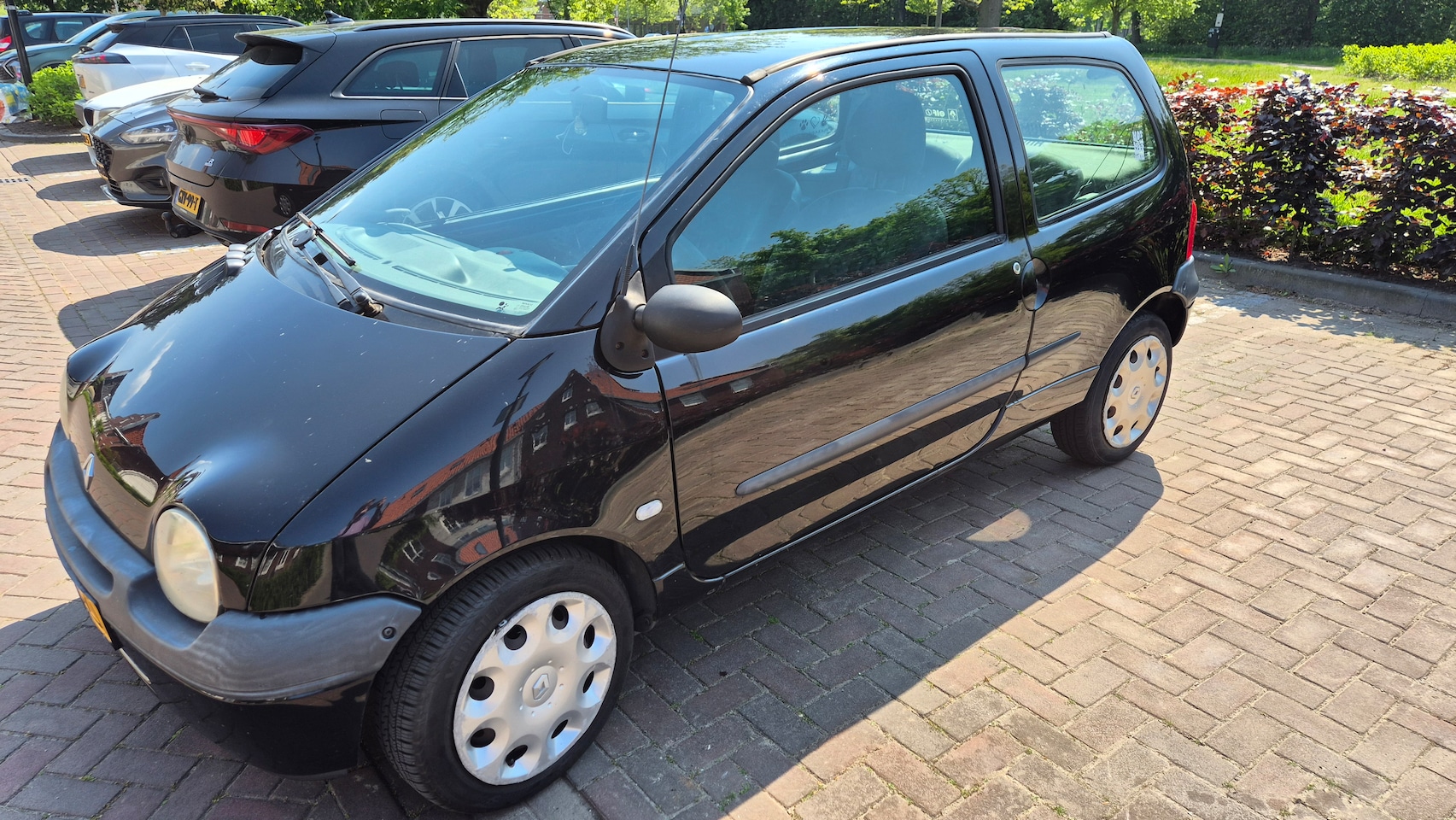 Renault Twingo - 1.2 Emotion - AutoWereld.nl