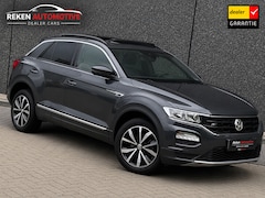 Volkswagen T-Roc - R-line Pano trekhaak Pdc led Carplay