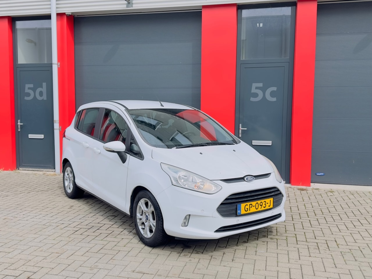 Ford B-Max - 1.0 EcoBoost Titanium Ford Dealer Onderhouden