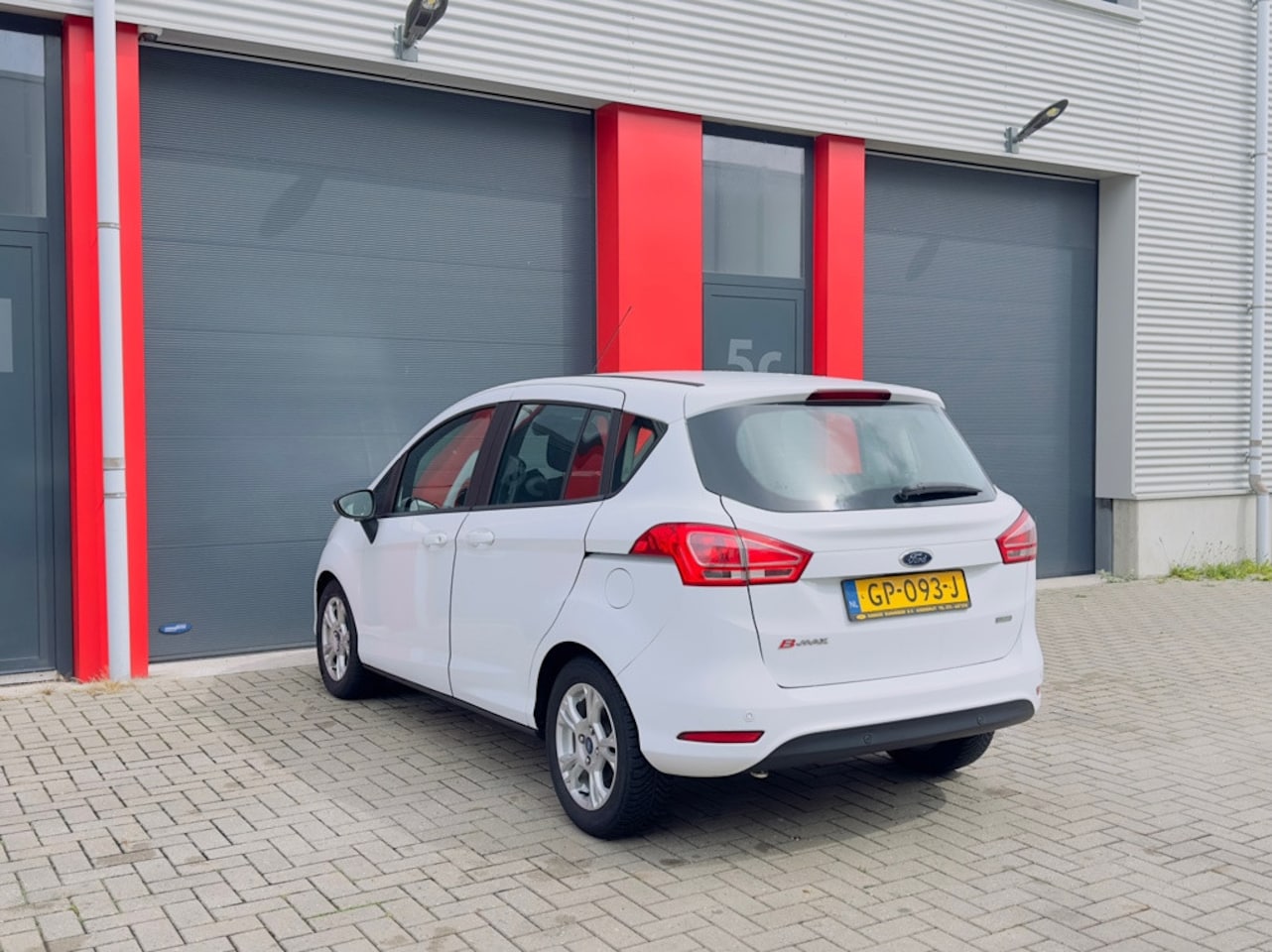 Ford B-Max - 1.0 EcoBoost Titanium Ford Dealer Onderhouden