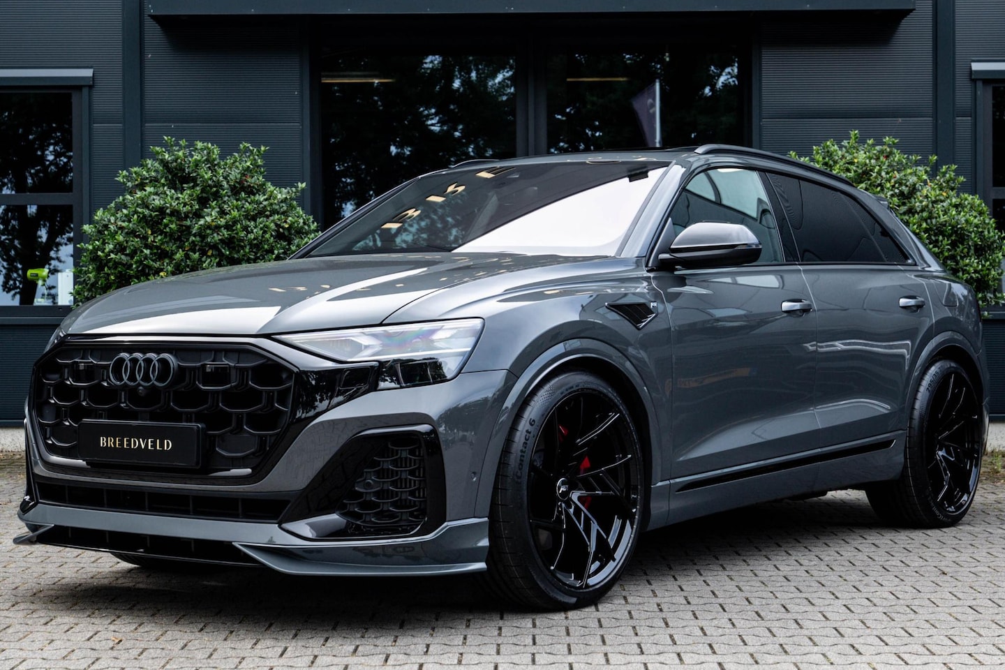 Audi Q8 - 60 TFSI e Competition 490pk, ABT, Nimbus grey, Full-options 2026 - AutoWereld.nl