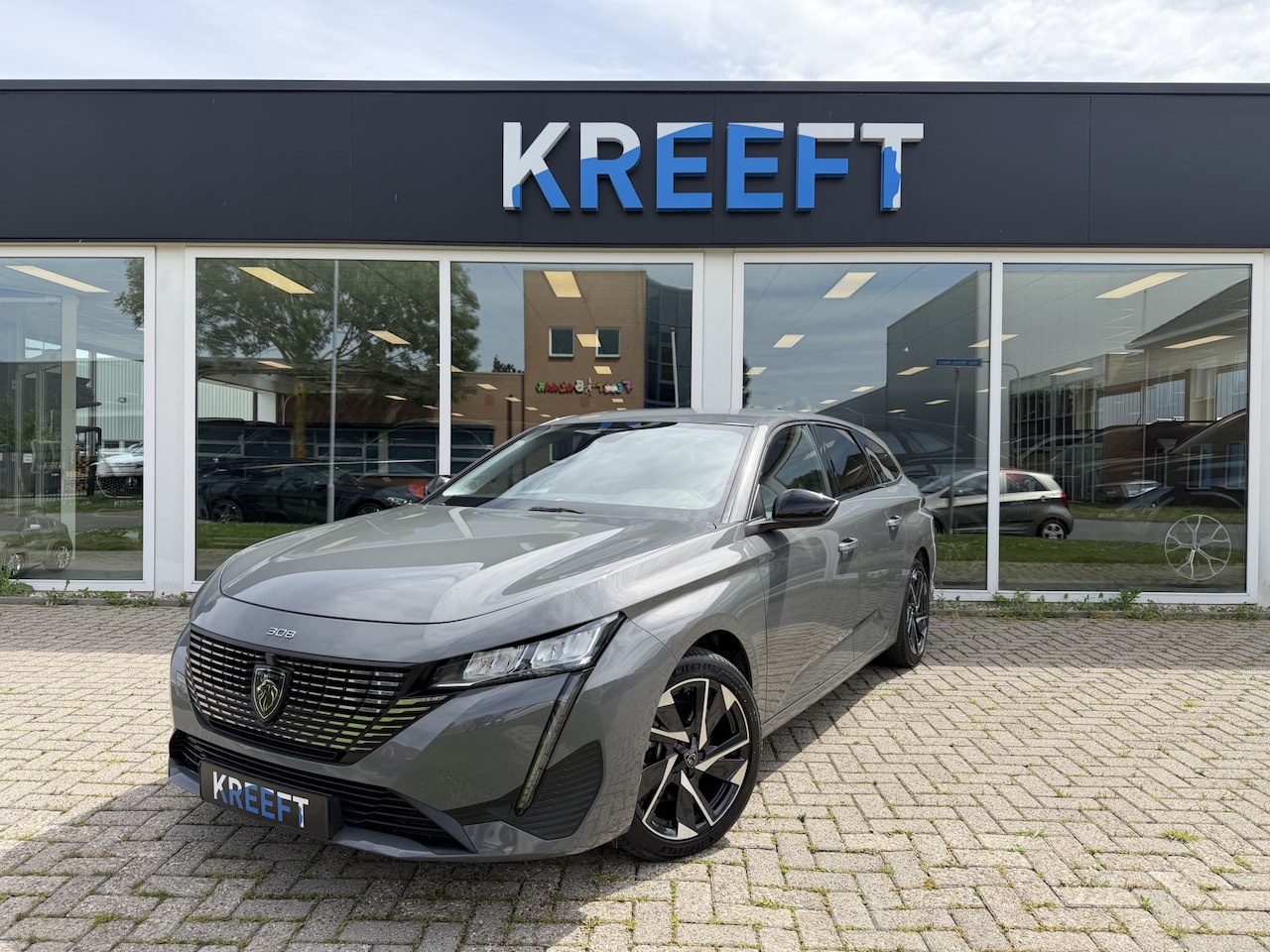 Peugeot 308 - 1.2 Hybrid 145 e-DCS6 Allure Selenietgrijs metallic - AutoWereld.nl