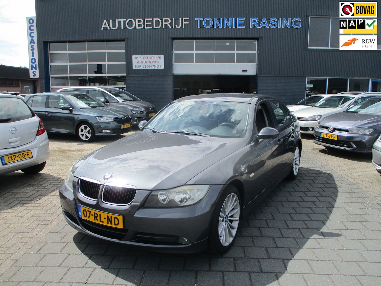 BMW 3-serie - 320i Dynamic Executive 320i Dynamic Executive - AutoWereld.nl