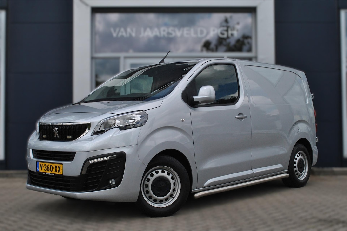 Peugeot Expert - 226C GB Premium 1.6 BlueHDi 95pk 3p. Navi - AutoWereld.nl