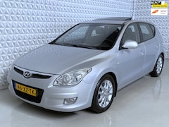 Hyundai i30 - 1.6 CRDi Dynamic APK-AIRCO-CRUISE-TREKHAAK (2007)