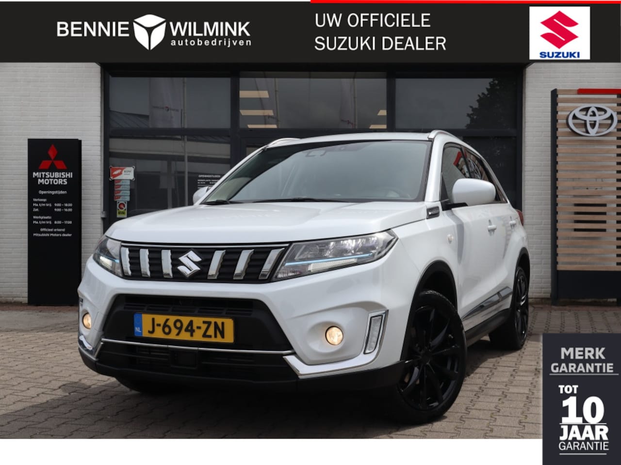 Suzuki Vitara - 1.4 BoosterJet Select Hybrid Trekhaak | All Seasonbanden | Carpl - AutoWereld.nl
