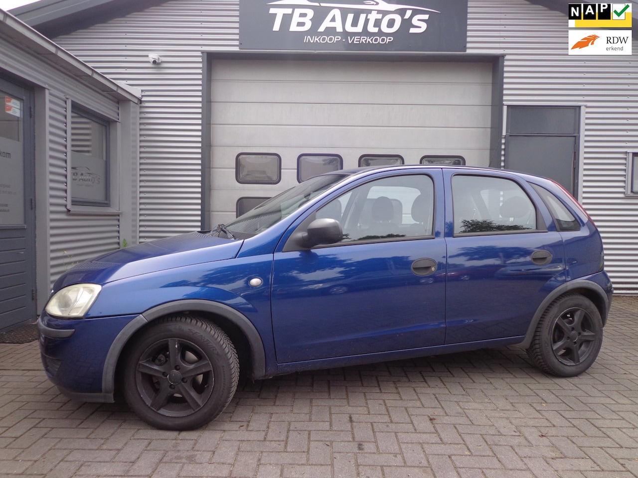 Opel Corsa - 1.2-16V Rhythm 5-DRS ! AIRCO ! - AutoWereld.nl