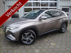 Hyundai Tucson - 1.6 T-GDI PHEV Premium Sky 4WD / Panoramadak/ Trekhaak