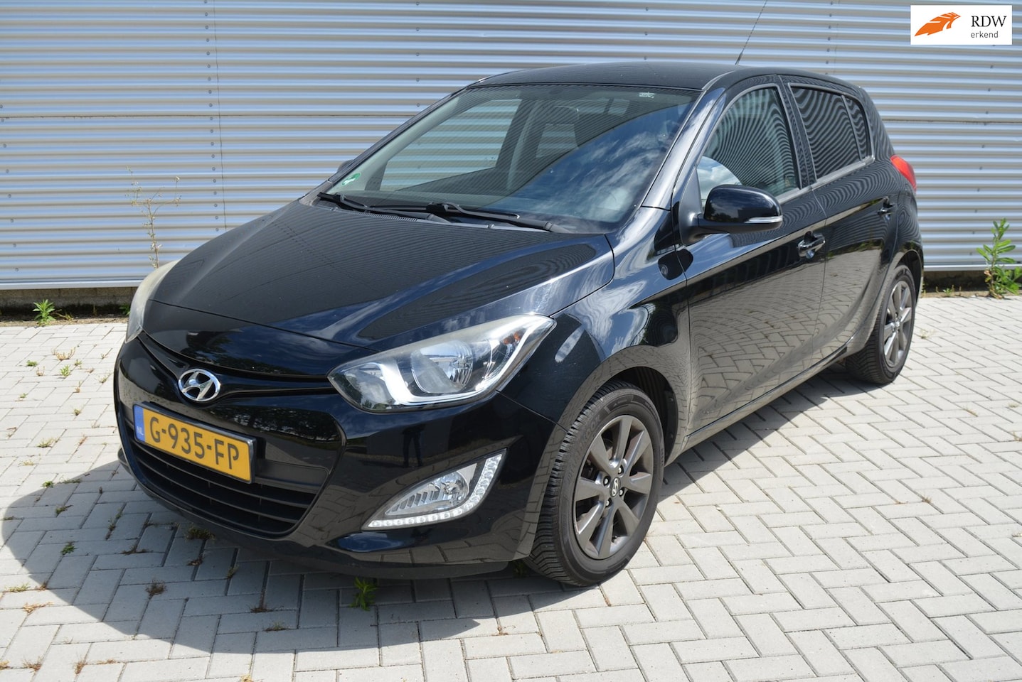 Hyundai i20 - 1.2i i-Vision 5 Deurs | Airco | Cruise | Stoelverwarming | PDC. - AutoWereld.nl