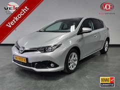Toyota Auris - 1.8 Hybrid Trend / Pano / Navi