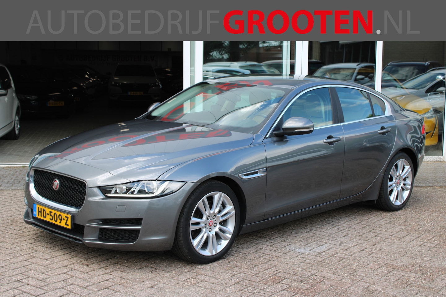 Jaguar XE - 2.0 Portfolio//Navi//Camera//Automaat!! - AutoWereld.nl