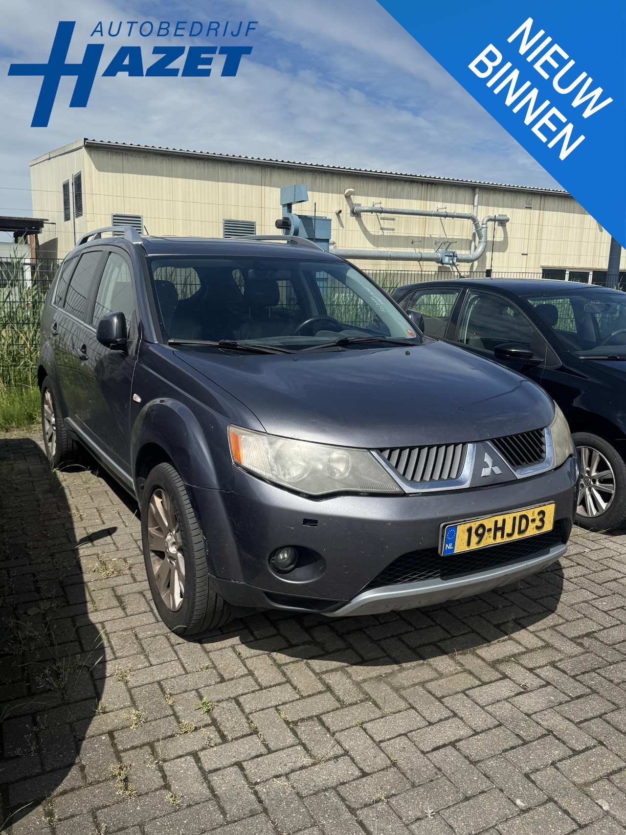 Mitsubishi Outlander - 2.2 DI-D 156 PK 7-PERS INSTYLE *MOTOR DEFECT!* EXPORT | HANDEL - AutoWereld.nl