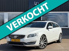 Volvo V60 - 2.4 D6 AWD Plug-In Hybrid Summum / Schuifdak /Leer