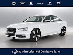 Audi A4 Limousine - 1.8 TFSIe 170pk Limited S / Navigatie / Parkeersensoren / Xenon