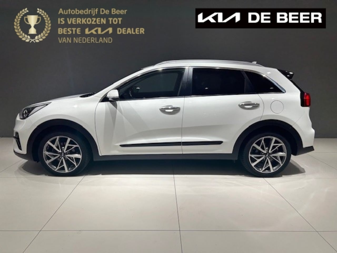 Kia Niro - 1.6 GDi Hybrid 141pk DCT6 DynamicPlusLine - AutoWereld.nl