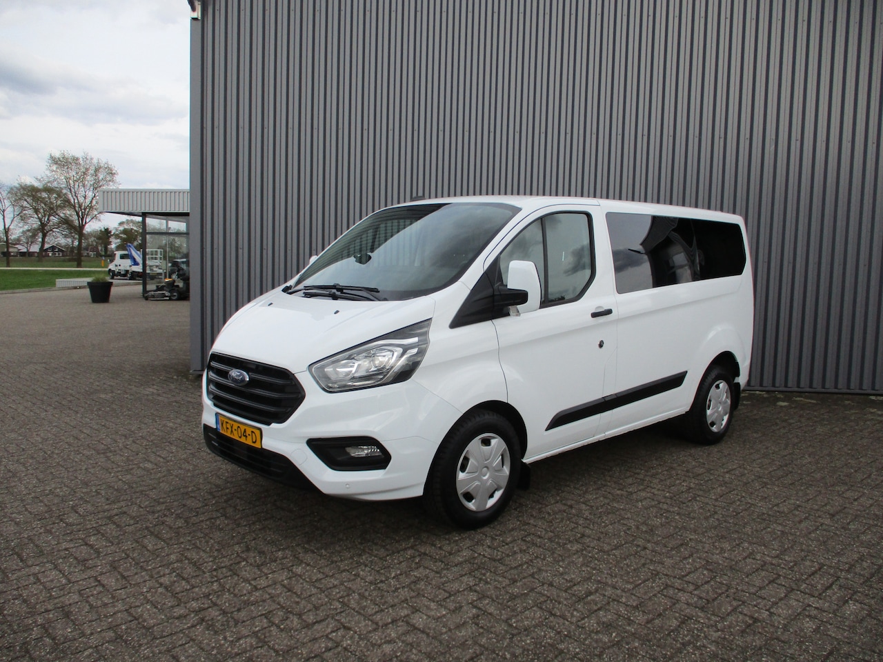 Ford Transit Custom - 320 2.0 TDCI Trend Personenbus 9 Persoons - AutoWereld.nl