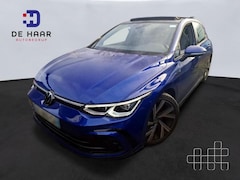 Volkswagen Golf - 1.5 eTSI R-Line Business - Pano - Keyless - Stoel/Stuurverw. - IQ Light
