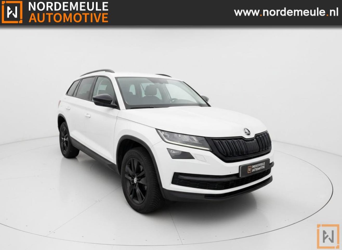 Skoda Kodiaq - 1.5 TSI STYLE. 7P. AUT, TREKHAAK, CARPLAY - AutoWereld.nl