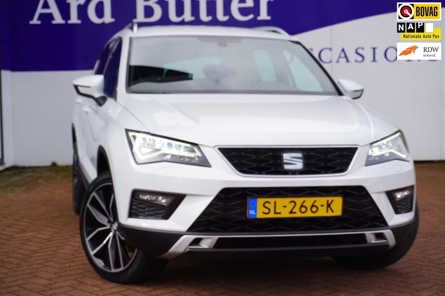 SEAT Ateca - 1.4 EcoTSI Xcellence 150PK+VOL-LEDER+XENON+NAVI+CAMERA+18"LMV = SUPER PRIJS !! - AutoWereld.nl