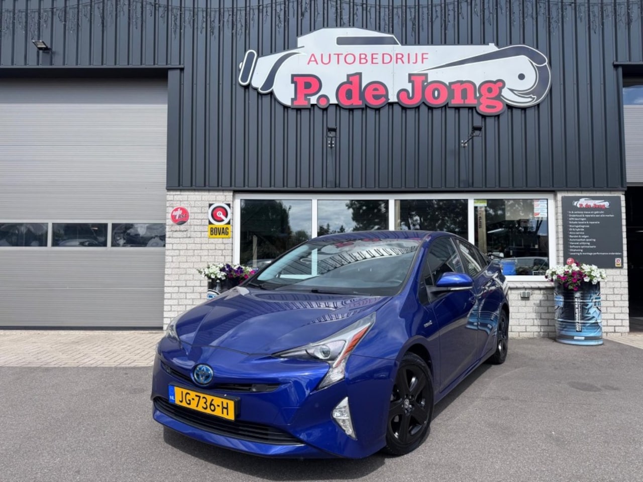 Toyota Prius - 1.8 EXECUTIVE Camera JBL Adaptieve cruise Stoelverw. Orig NL 1e eigenaar HUD - AutoWereld.nl