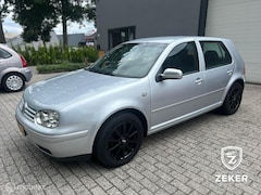 Volkswagen Golf - 1.6-16V FSI Ocean