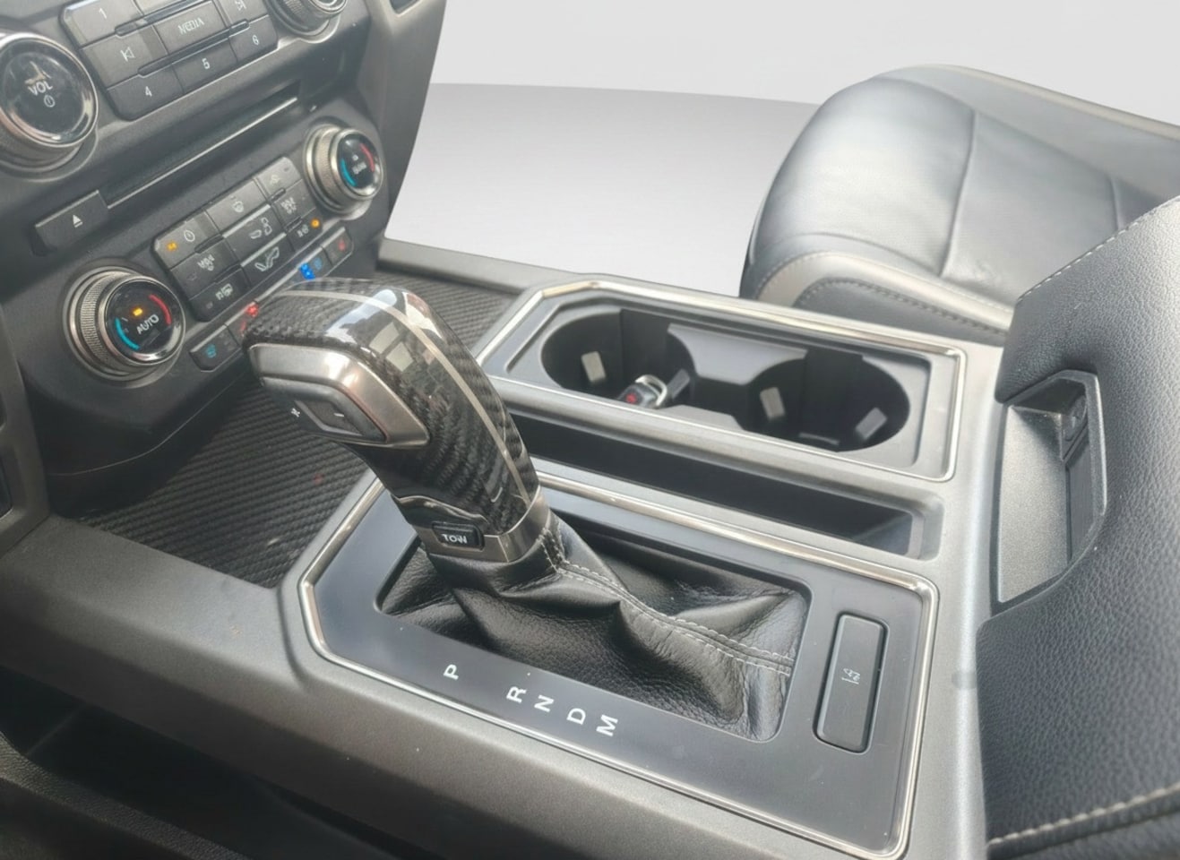 Ford F150 - USA 3.5 V6 Ecoboost SuperCrew Raptor. Lage Bijtelling. Bomvol!
