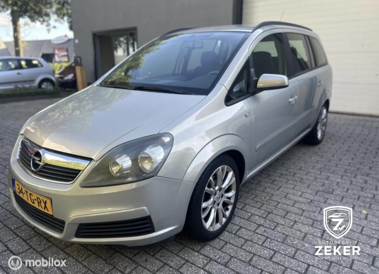 Opel Zafira - 1.6 Enjoy /NIEUWE APK/AIRCO/7 PERSOONS / - AutoWereld.nl