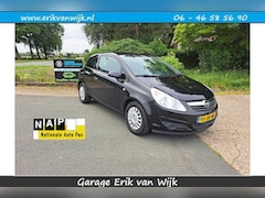 Opel Corsa - 1.2-16V Essentia AUTOMAAT