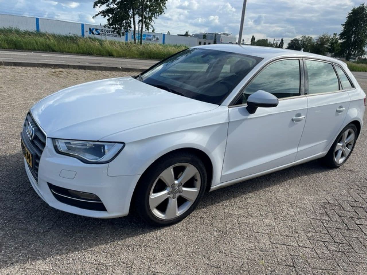 Audi A3 Sportback - 1.4 TFSI Ambition Pro Line - AutoWereld.nl