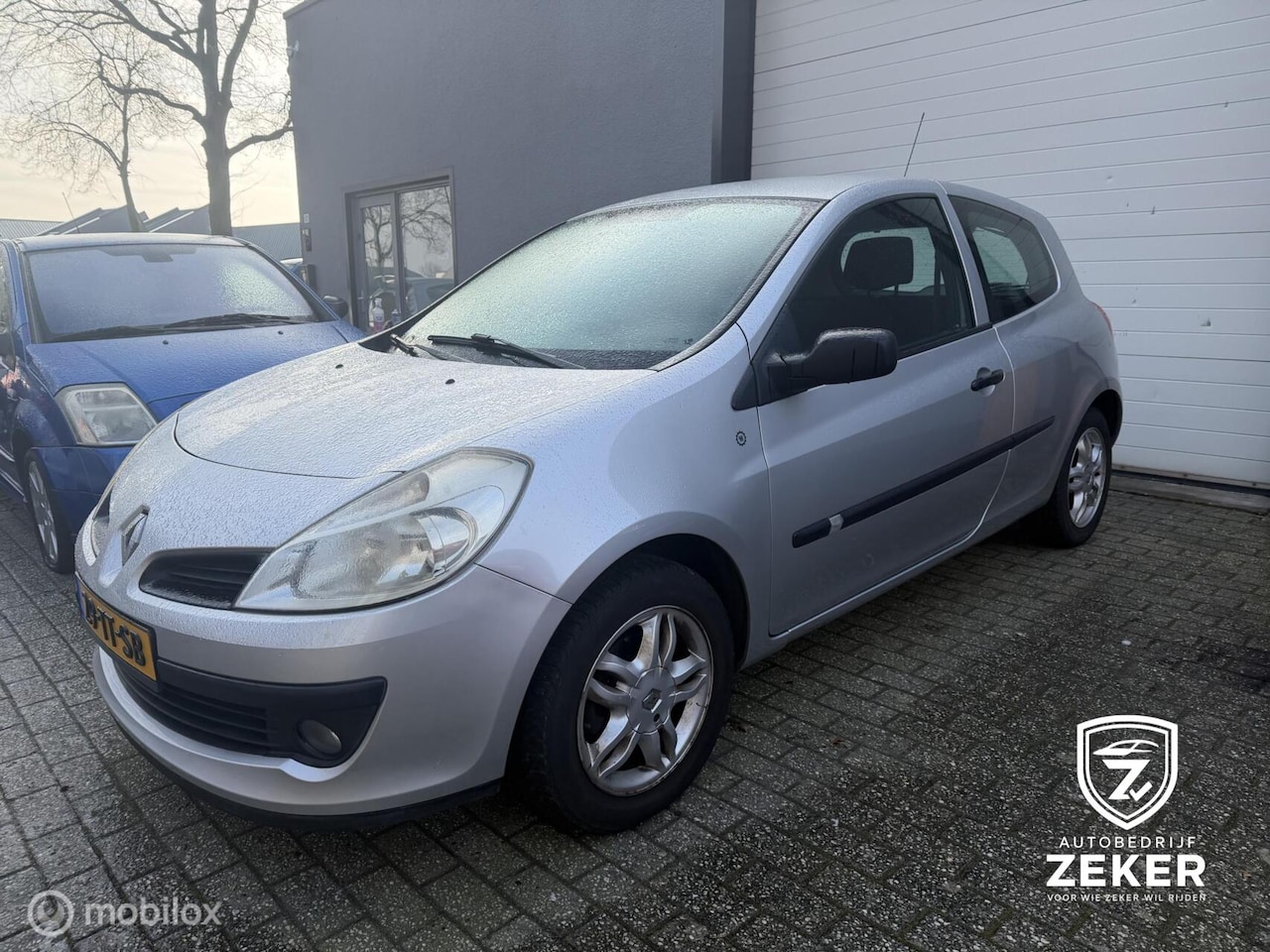 Renault Clio - 1.2-16V Extreme / Airco / Nieuwe APK / NAP / - AutoWereld.nl