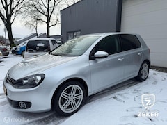 Volkswagen Golf - 1.2 TSI/NIEUWE KETTING / CARPLAY / PARKEERS