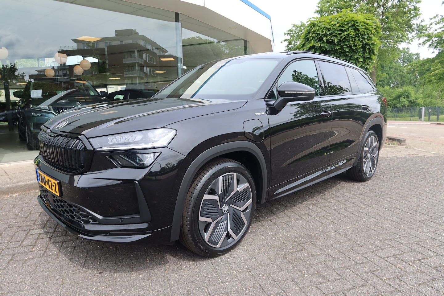 Skoda Kodiaq - 1.5 TSI PHEV Sportline -NIEUW- Panorama - Trekhaak ! - AutoWereld.nl