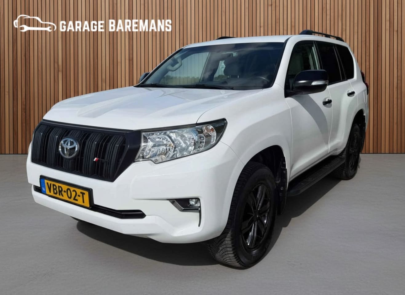 Toyota Land Cruiser 150 - 2.8 D-4D-F Comfort Window Van - AutoWereld.nl